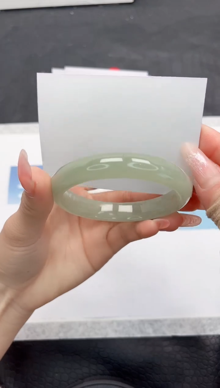 【闪购商品】石英质玉手镯未镶嵌K255-58.6