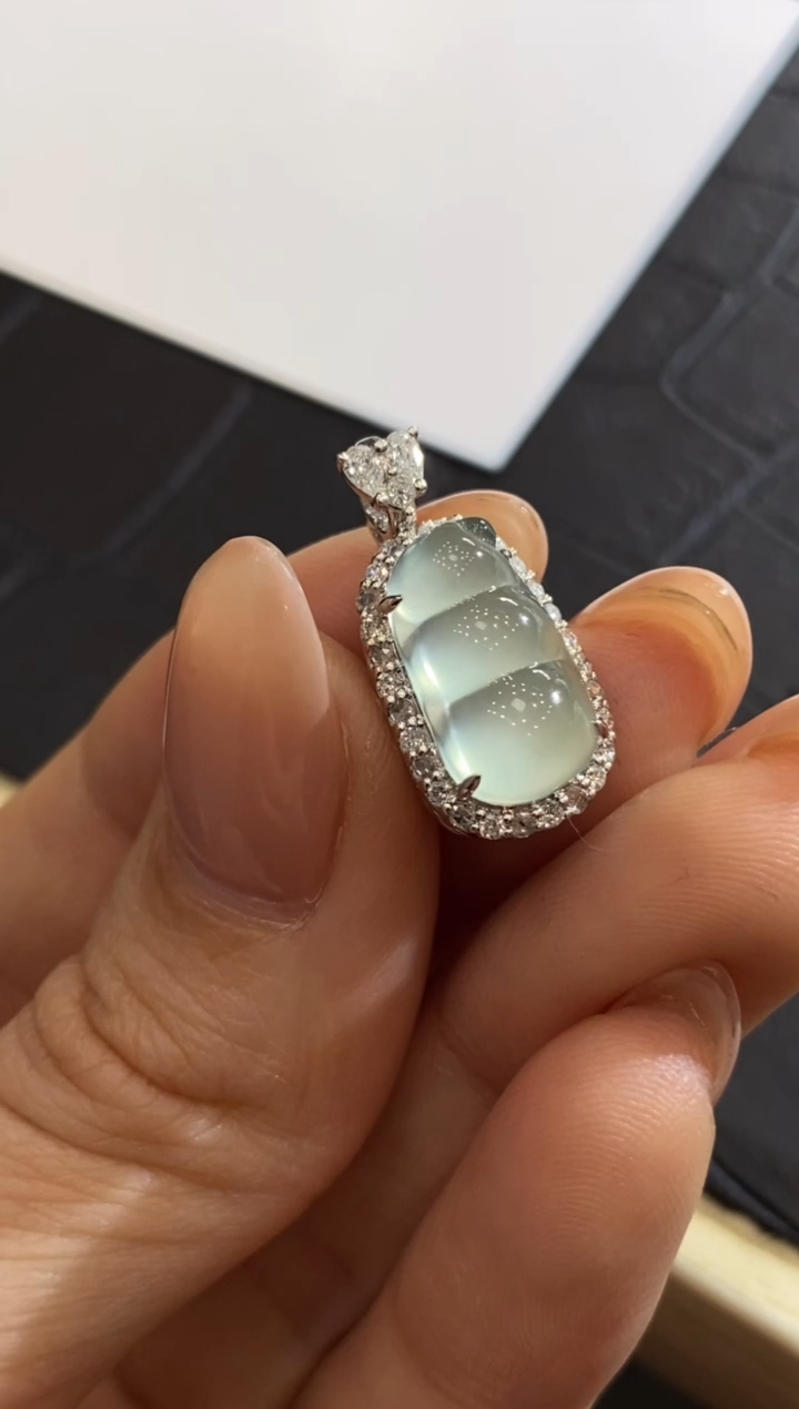 【闪购商品】翡翠颈饰18K金镶嵌收到货48小时鉴赏期（超时不退不换）