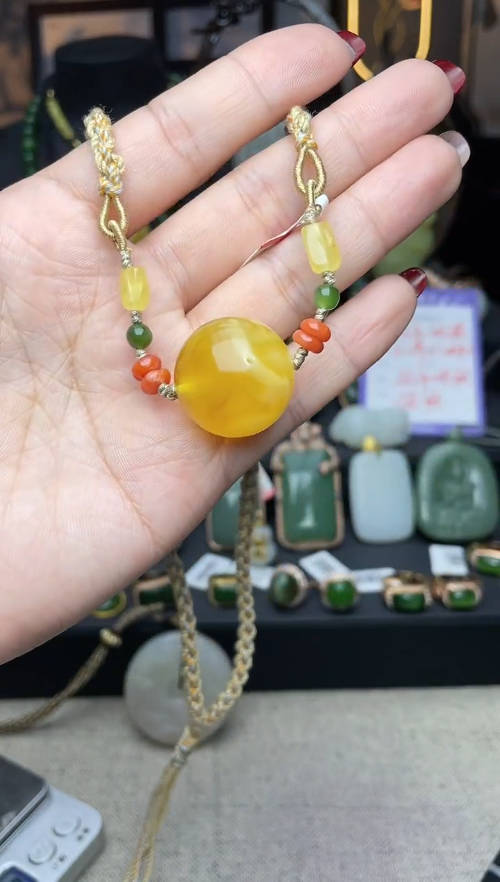 【闪购商品】琥珀颈饰未镶嵌吊坠