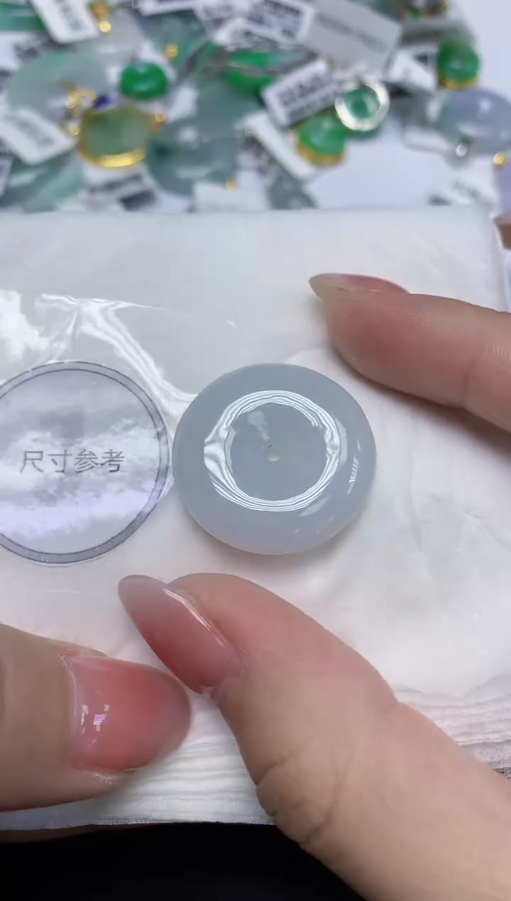 颈饰未镶嵌翡翠天然缅甸翡翠A货百元以上9元证书费自理