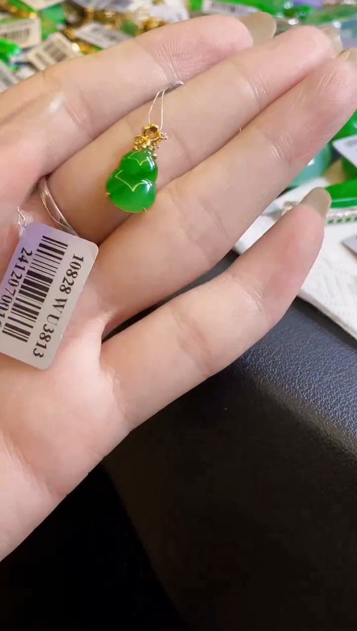 【闪购商品】定制翡翠18K金镶嵌葫芦