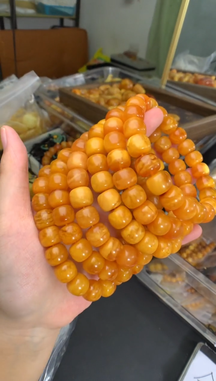 蜜蜡未镶嵌珠宝奇石多样性发一件 尺寸12+