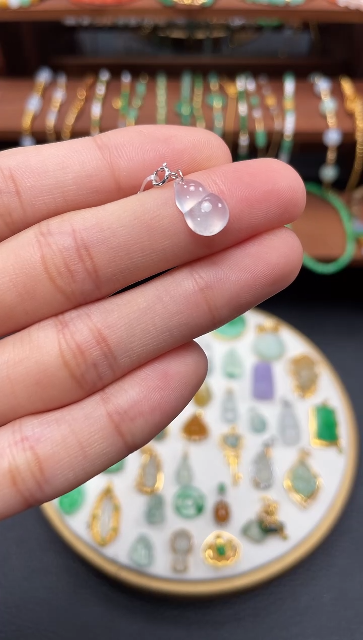 【闪购商品】翡翠吊坠(不含链)18K金镶嵌一个   JK633