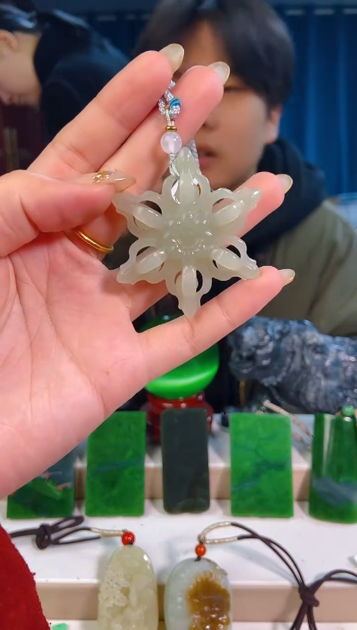 【闪购商品】和田玉未镶嵌挂件1