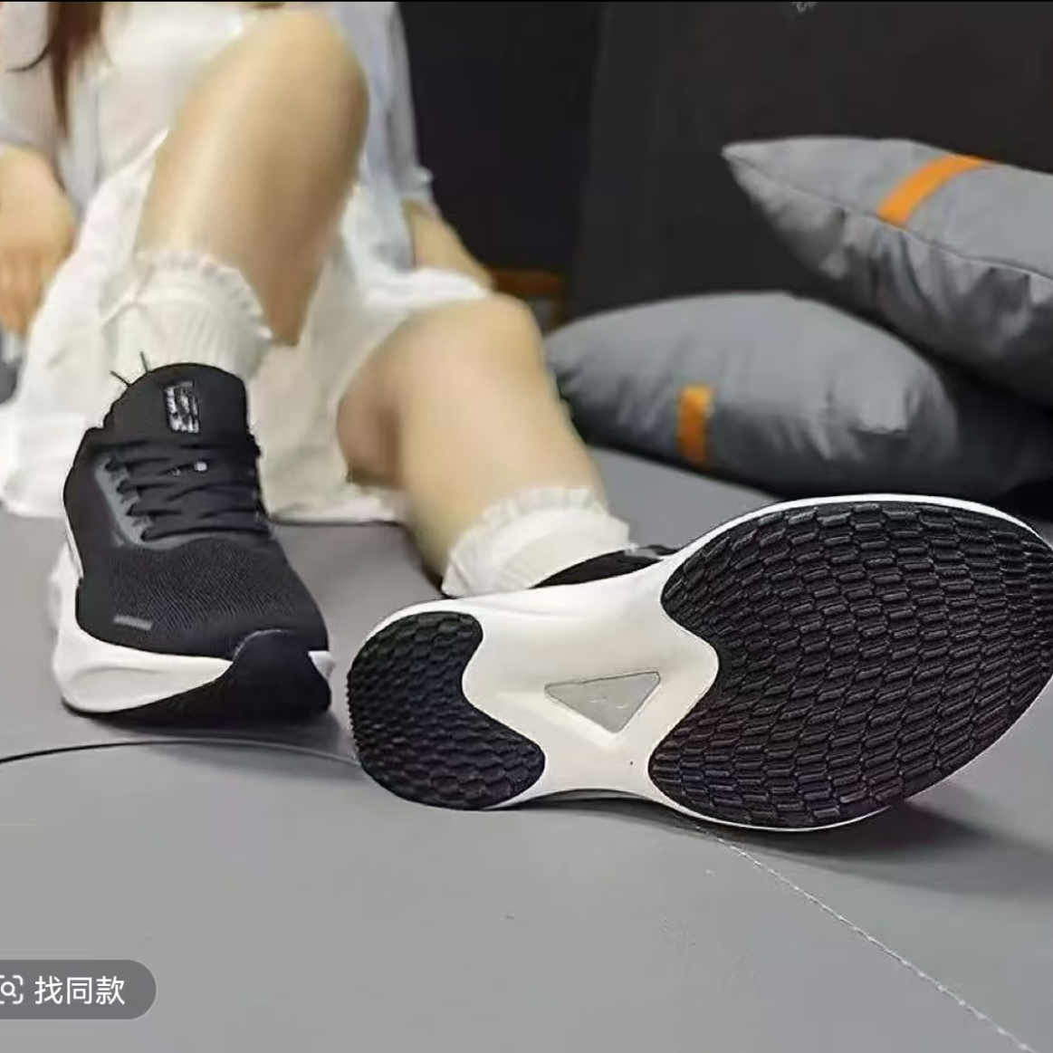 品牌断码透气网面潮鞋跑步鞋春季运动鞋通用休闲情侣减震潮流