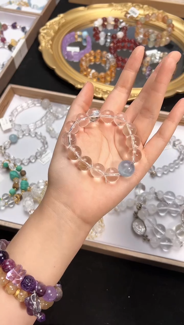 【闪购商品】水晶手链未镶嵌颜色微差多样性发货发其一