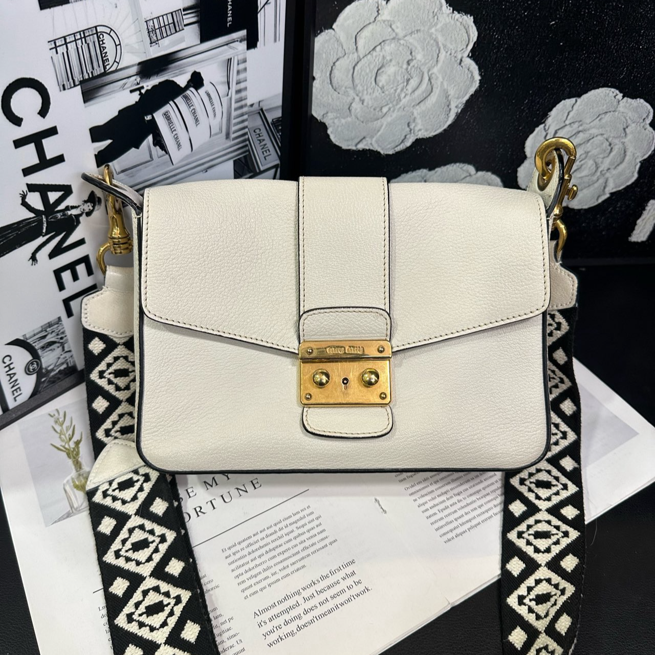 95新 MIU MIU/缪缪 miumiu白金豆腐单肩包B2622