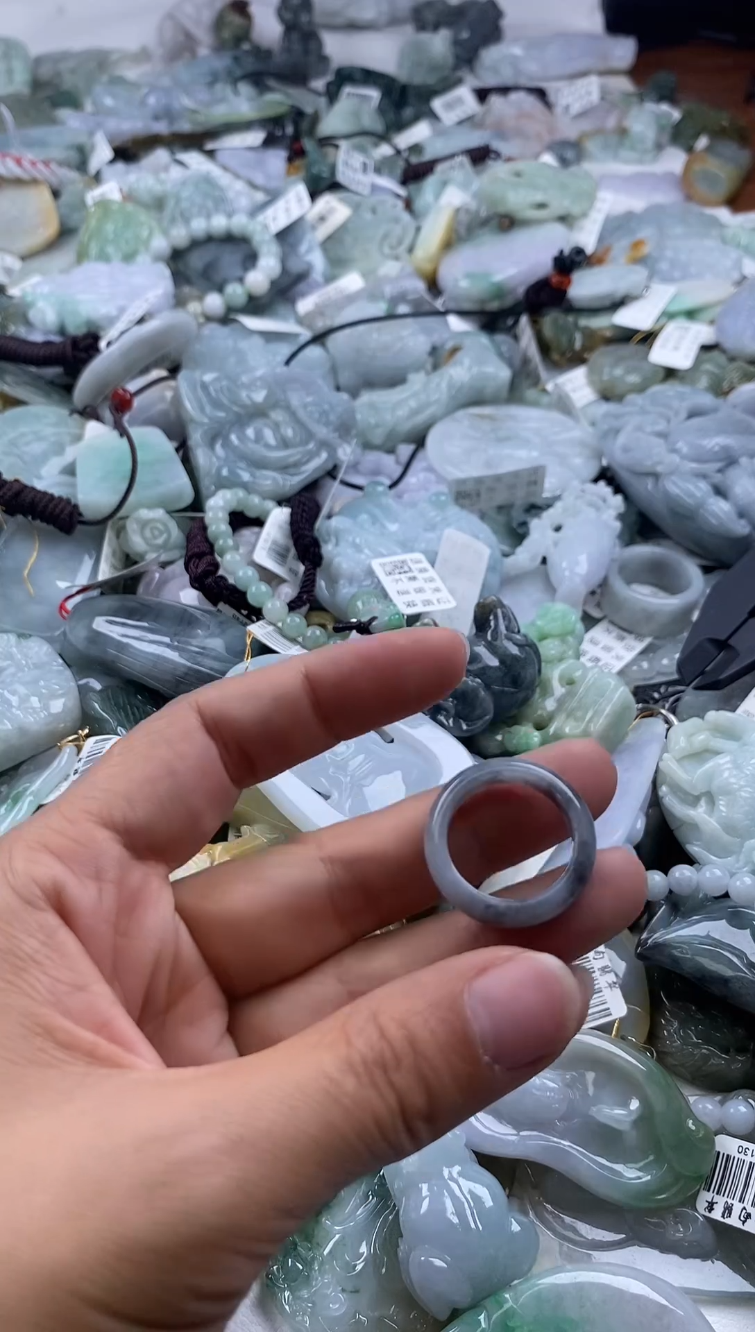 翡翠未镶嵌吊坠(不含链)缅甸A货翡翠000953