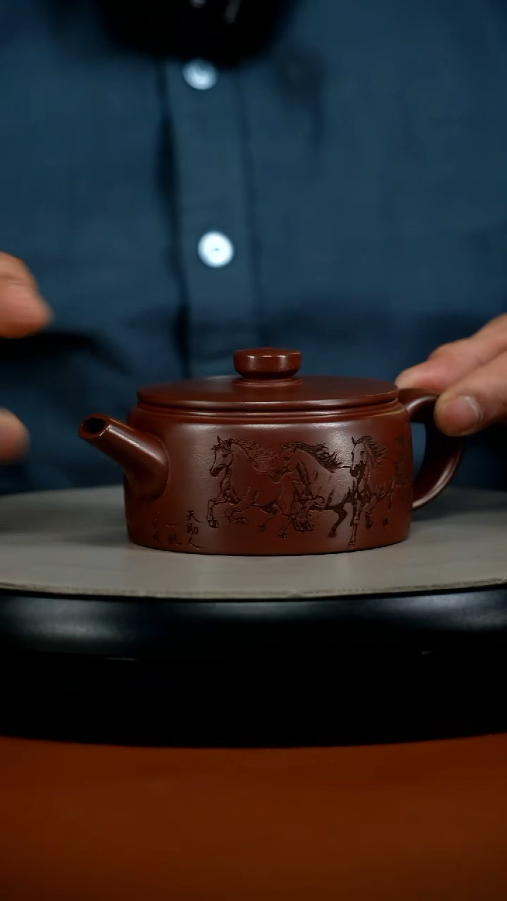茶壶紫砂蒋静明龙血砂八骏马汉瓦150CC