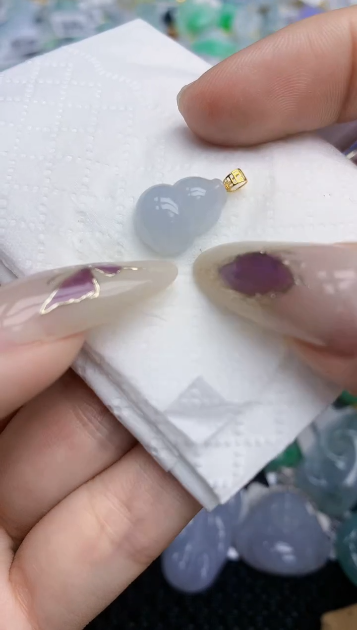 翡翠挂件18K金镶嵌   天然翡翠A货