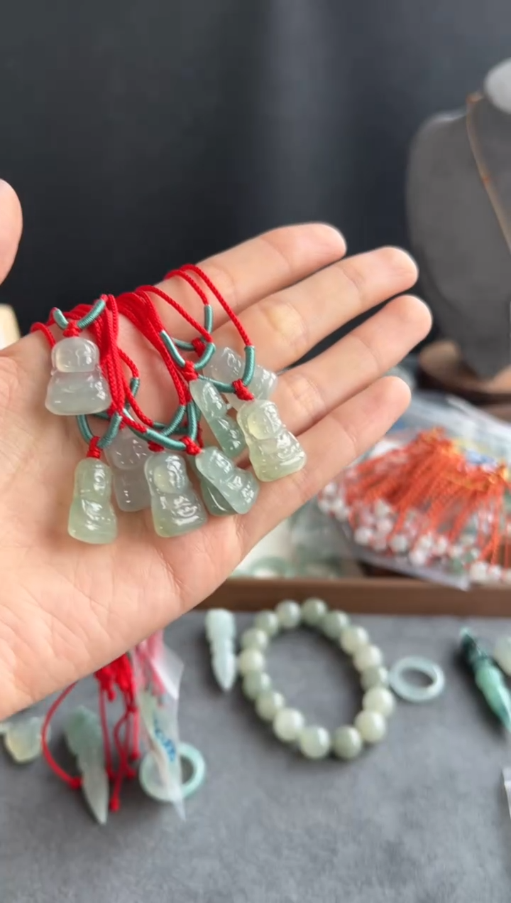 颈饰未镶嵌翡翠A12号买断多样性发一