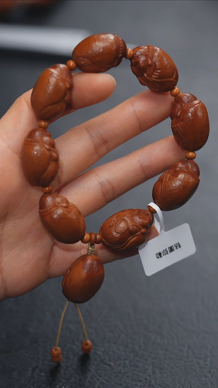 【闪购商品】橄榄核吊坠橄榄核