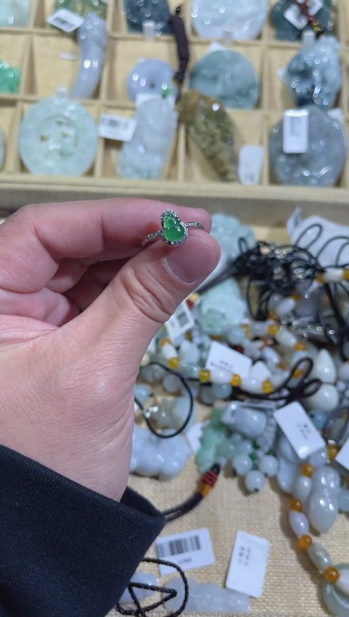 【闪购商品】翡翠颈饰未镶嵌天然缅甸A货翡翠（多样性发货）葫芦戒指