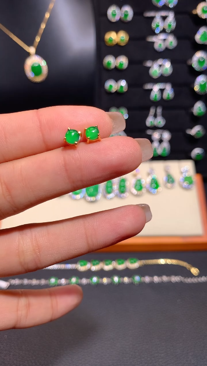 【闪购商品】翡翠耳饰银S925镶嵌多样性