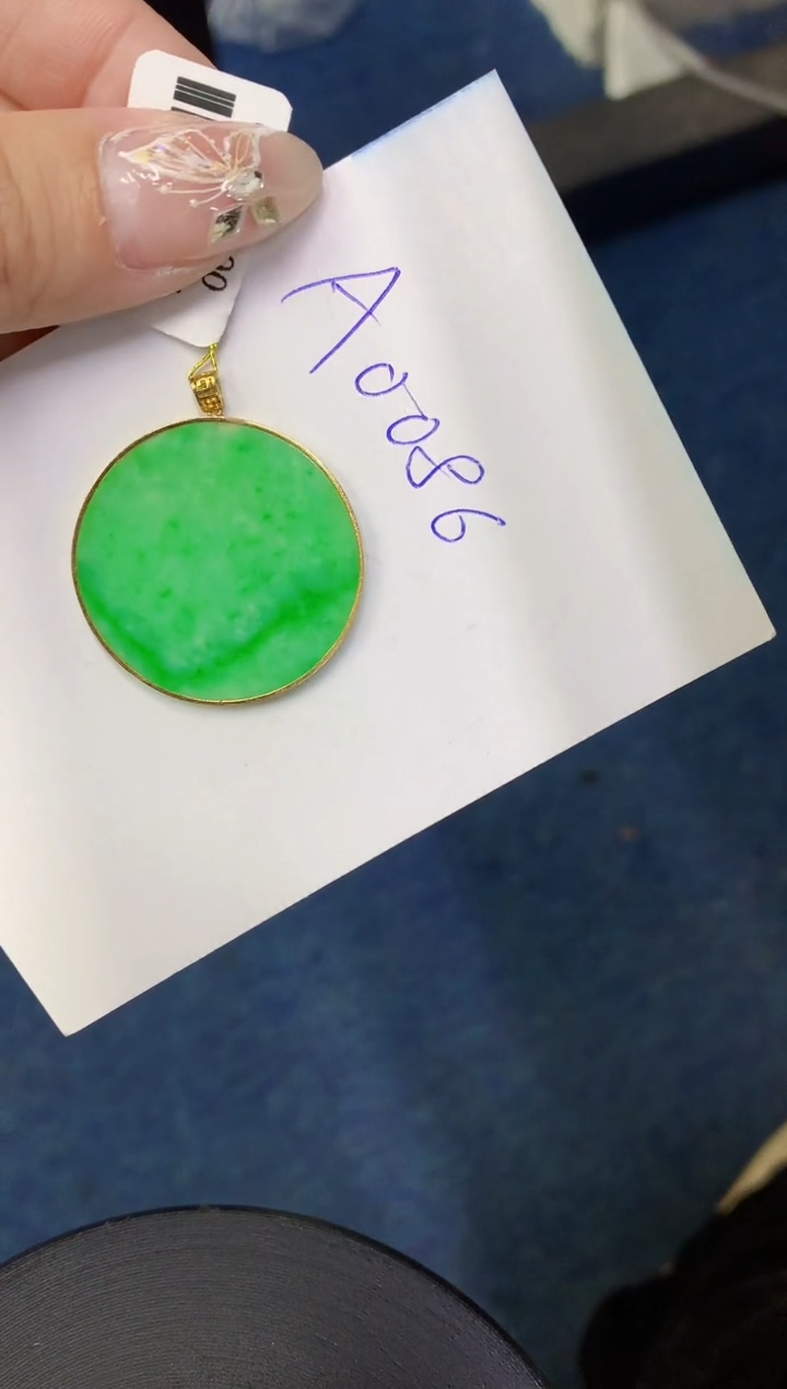 【闪购商品】翡翠颈饰18K金镶嵌000000000000