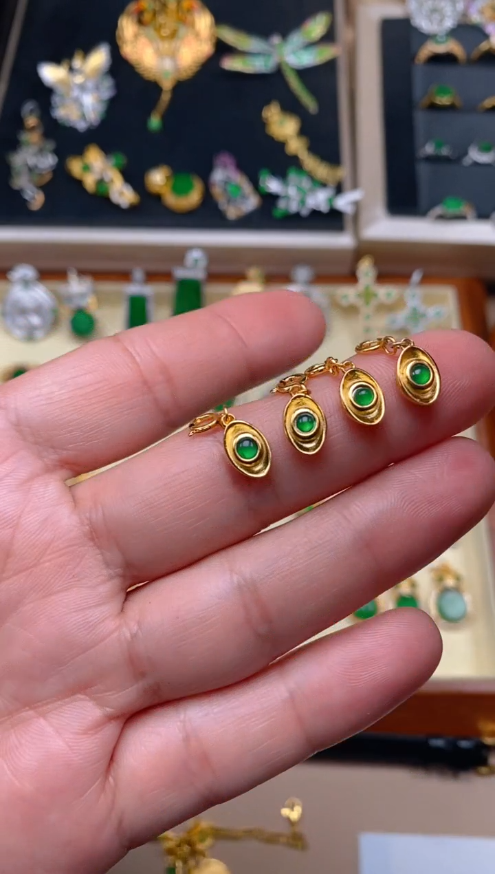 【闪购商品】翡翠颈饰银S925镶嵌万能扣