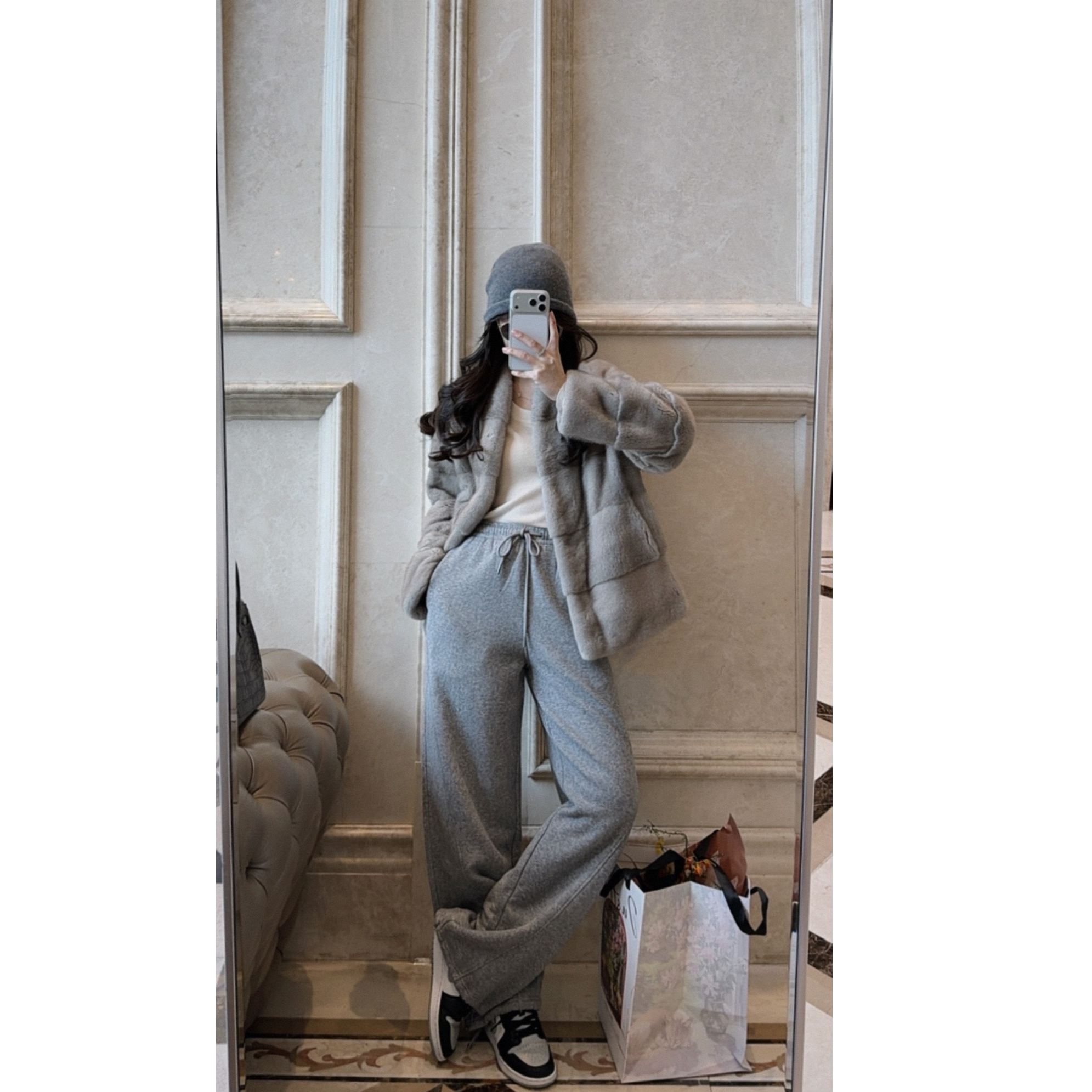 芬兰进口皇冠天鹅绒短二重工横排银兰水貂外套