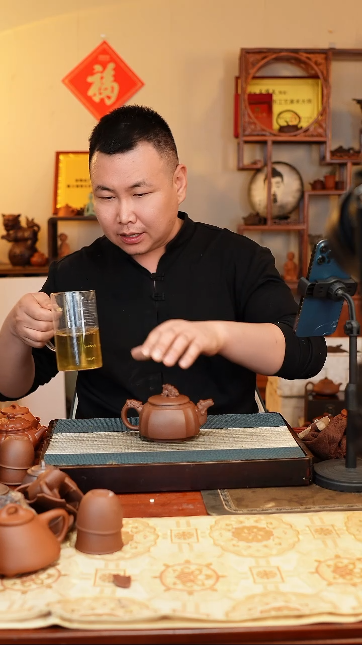 【闪购商品】270毫升喀左紫砂原矿手工制作