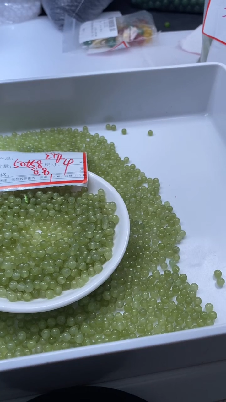 颈饰未镶嵌石英岩玉W2154-晴水4mm*108颗