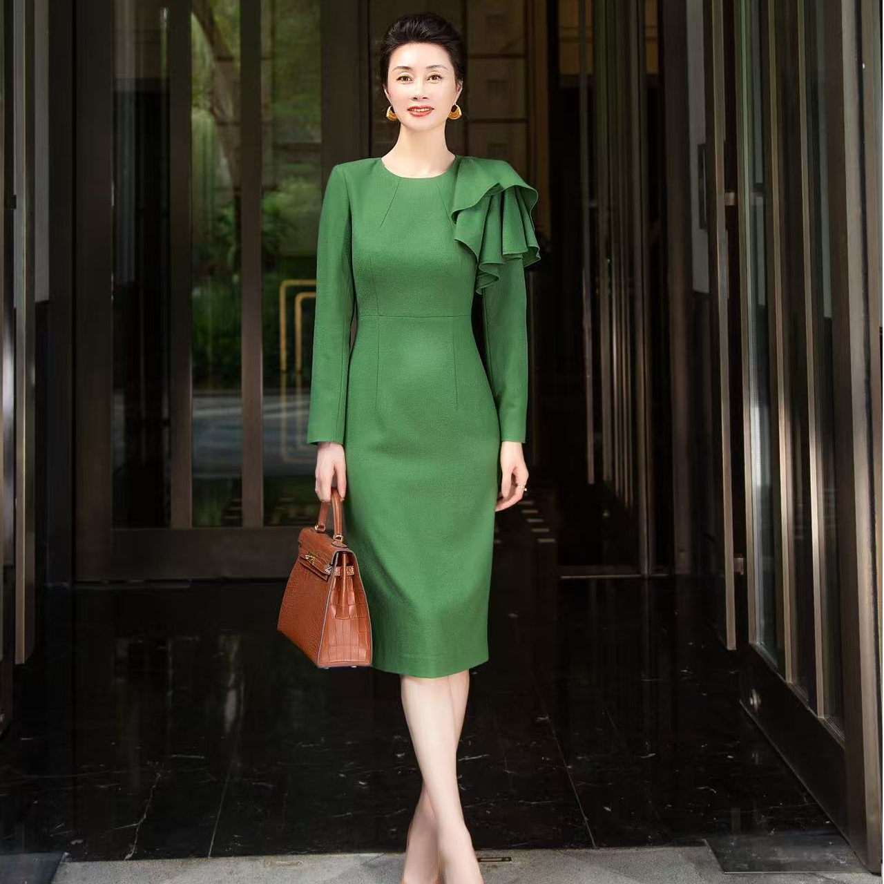 EDFNOT/杨红霞汝意HY双层荷叶肩修身连衣裙HY25594