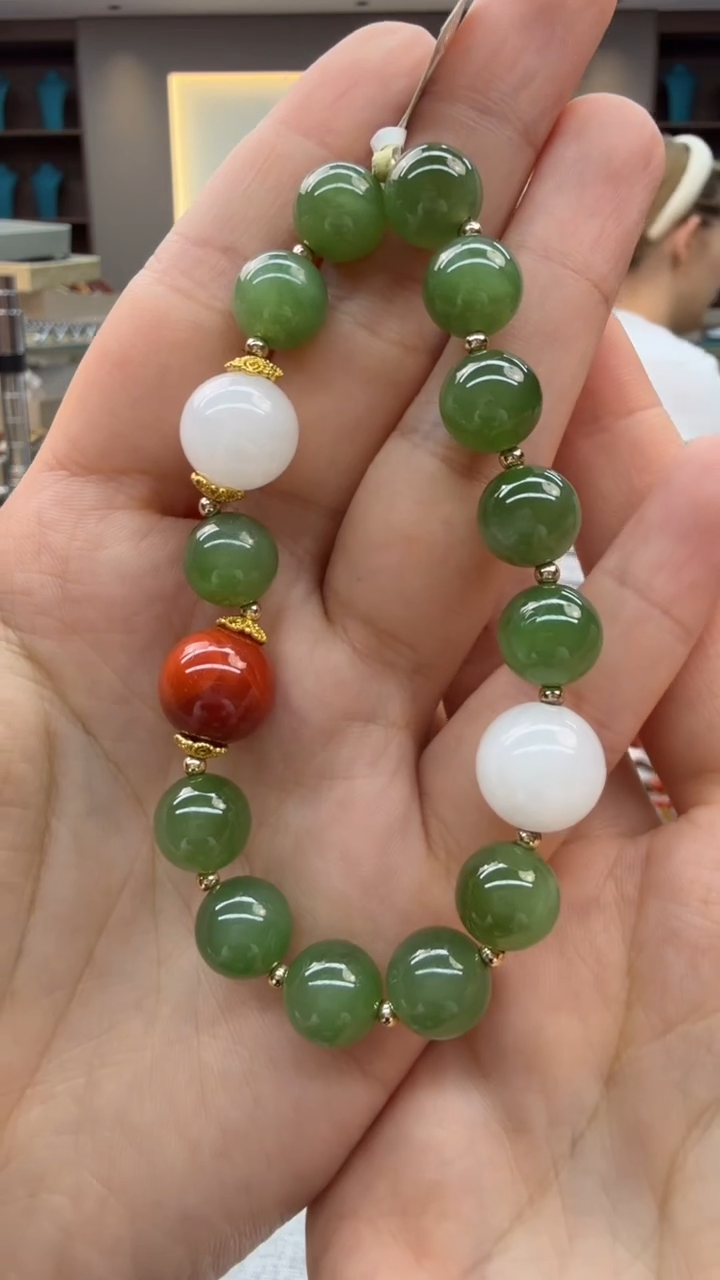 手链未镶嵌和田玉253秒拍号 假一罚三