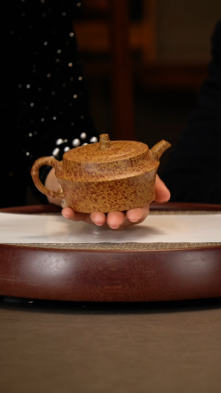【闪购商品】紫砂茶壶【刘华良】桂花砂竹鼓   240CC
