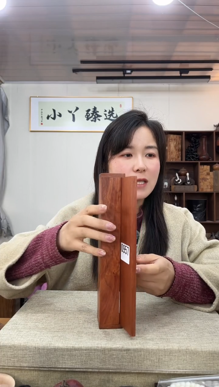 【闪购商品】木0957大果紫檀盒子木木