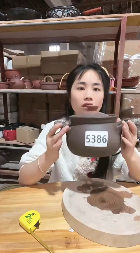 陶5386瑕疵紫砂大肚锅1.5