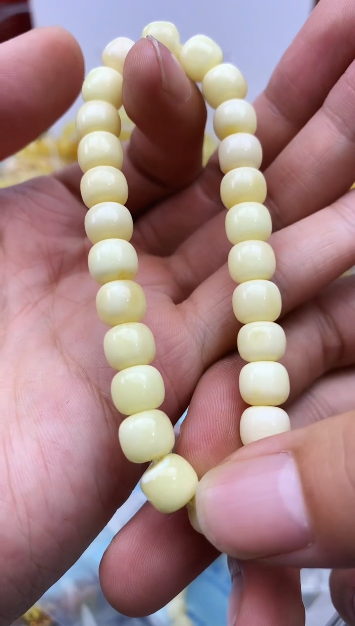 裸石蜜蜡未镶嵌手串卡8