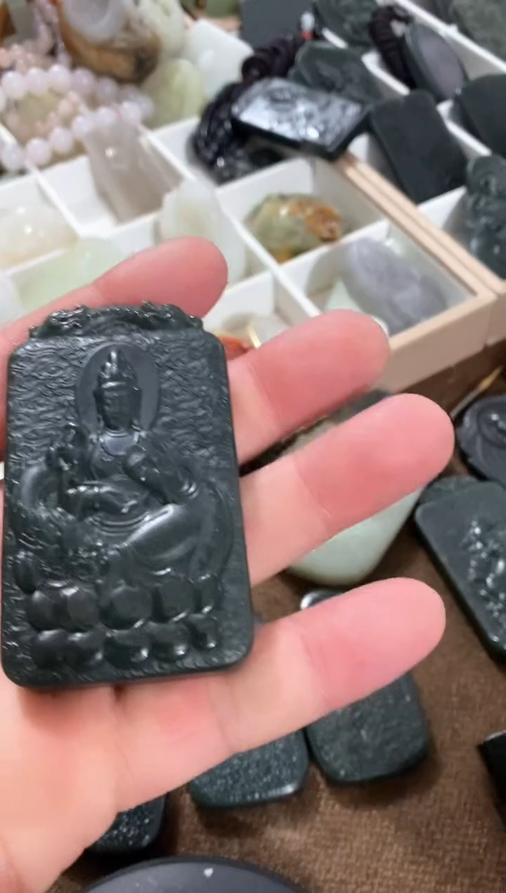 【闪购商品】和田玉吊坠(不含链)未镶嵌观音