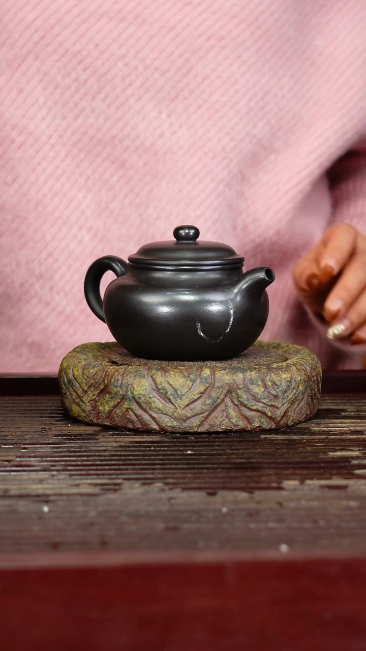 宜兴原矿紫砂壶茶壶宜兴原矿紫砂壶茶壶200C