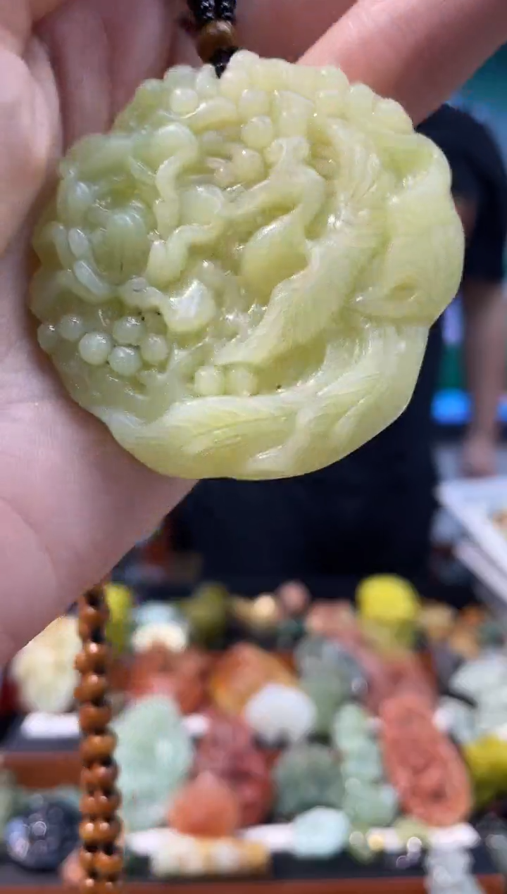 【闪购商品】岫玉吊坠未镶嵌·