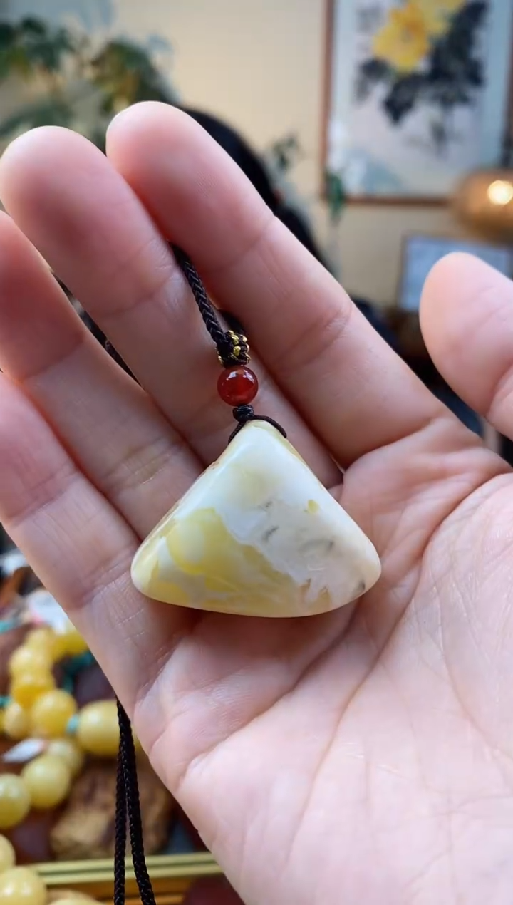 【闪购商品】琥珀颈饰未镶嵌吊坠