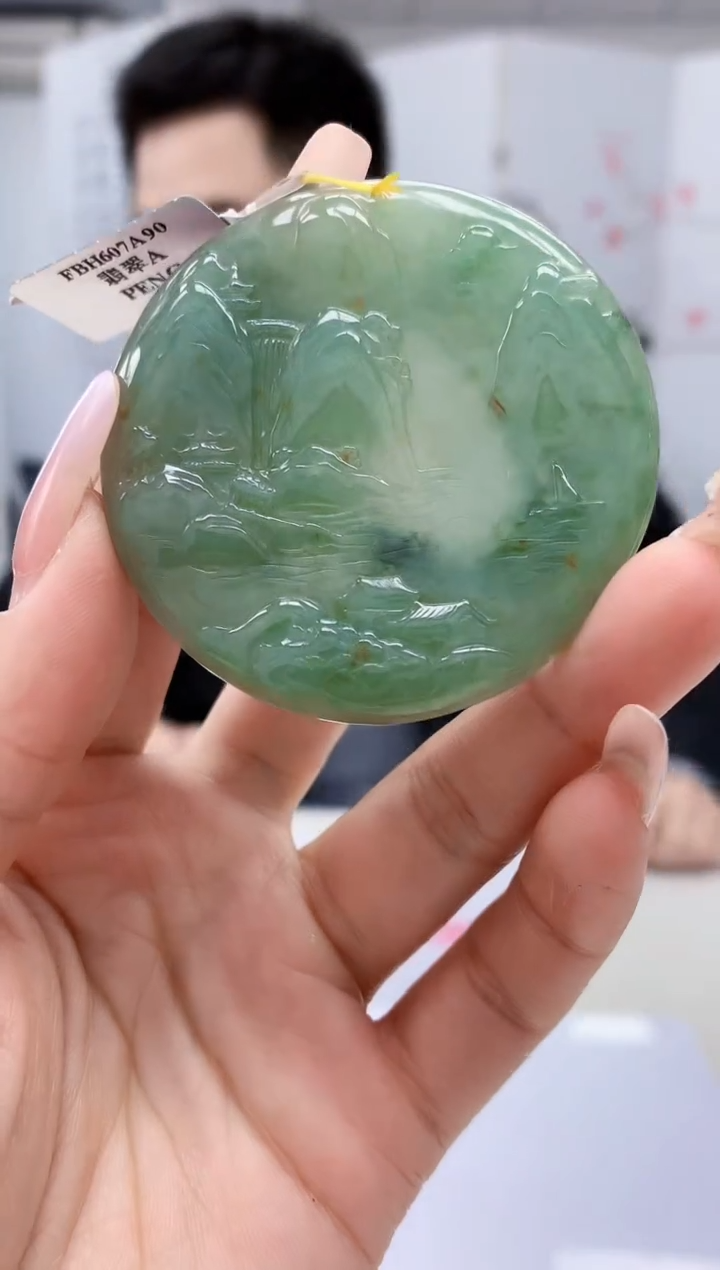 【闪购商品】定制翡翠未镶嵌5153lr-毛货挂件161