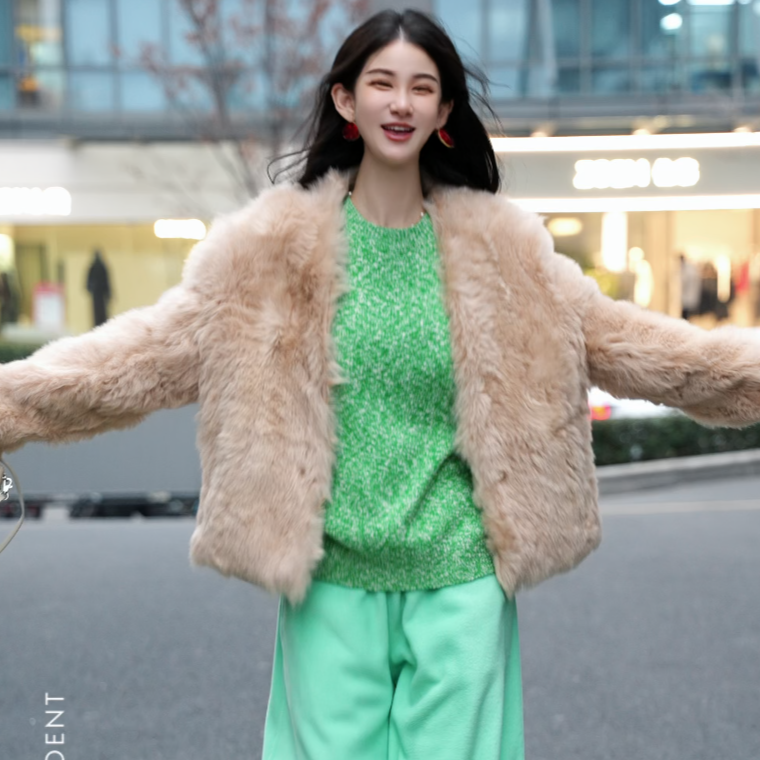 【落梅含春】皮毛一体 精品时尚舒适气质MS8862女款59cm 820g