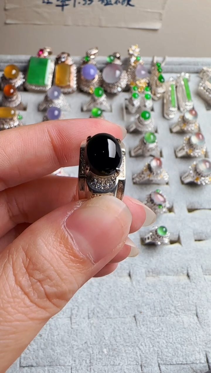 【闪购商品】定制翡翠未镶嵌冰种墨翠戒面