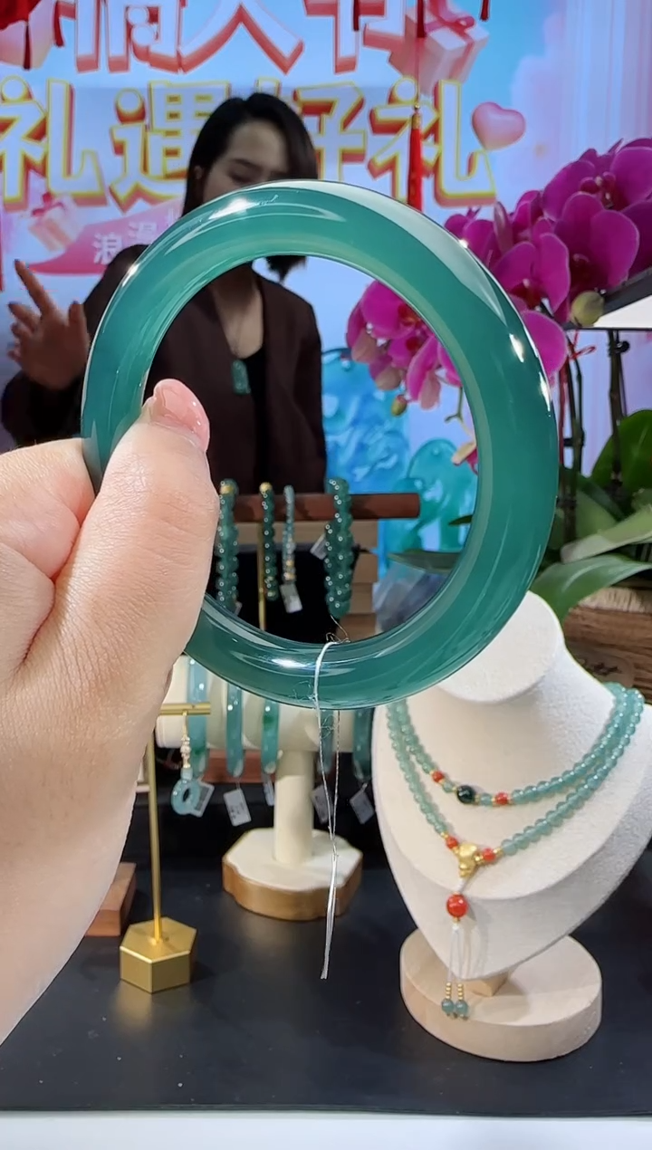 【闪购商品】定制翡翠手镯圆条未镶嵌圈口可选多样性发一