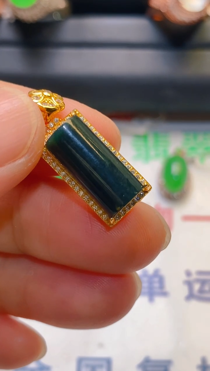 【闪购商品】翡翠耳饰银S925镶嵌天然A货翡翠1
