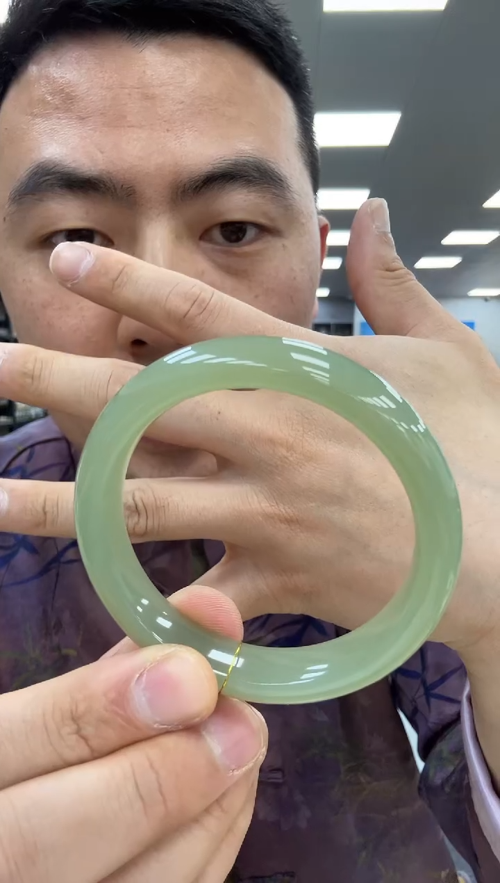 【闪购商品】和田玉手镯未镶嵌55  980