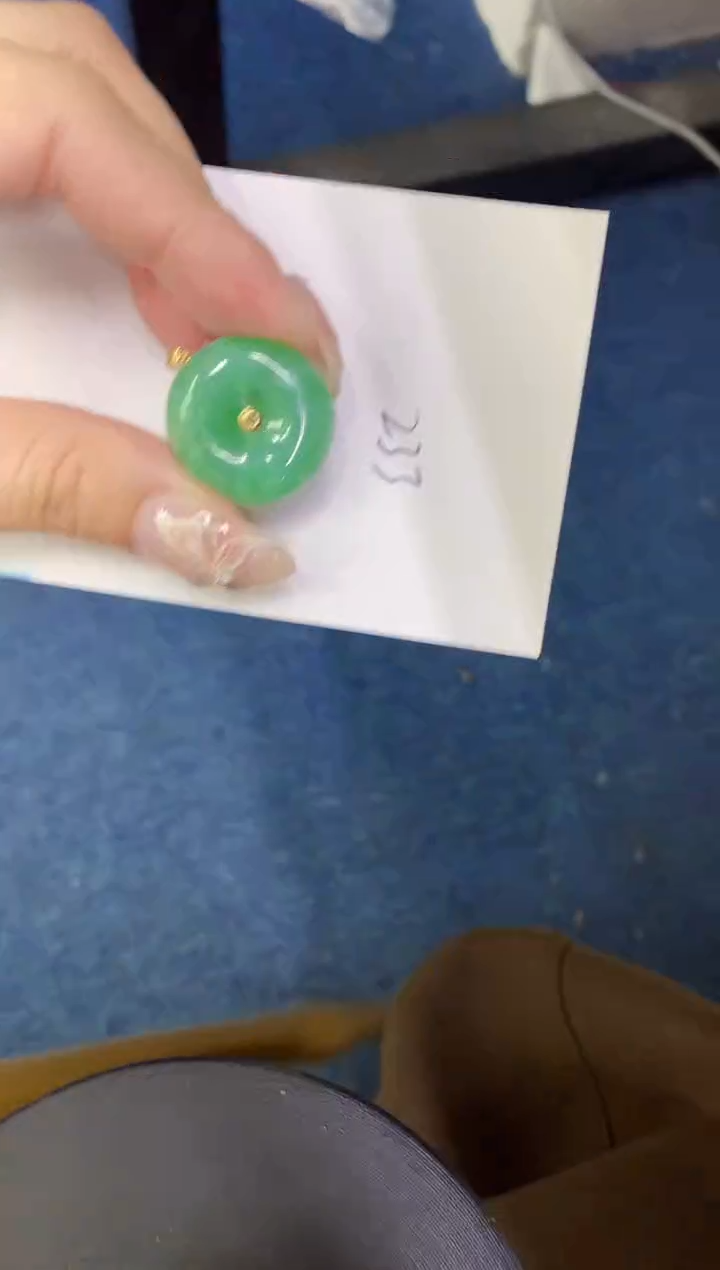 【闪购商品】翡翠颈饰18K金镶嵌0000000000