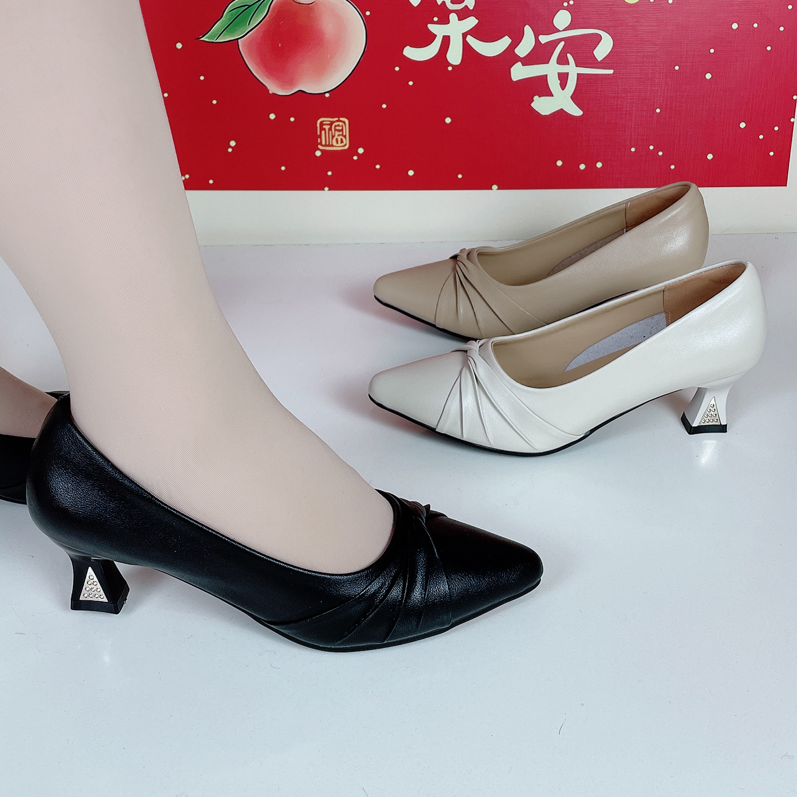 夏季气质法式久站舒适百搭女士小众细跟浅口单鞋时尚软底高跟尖头