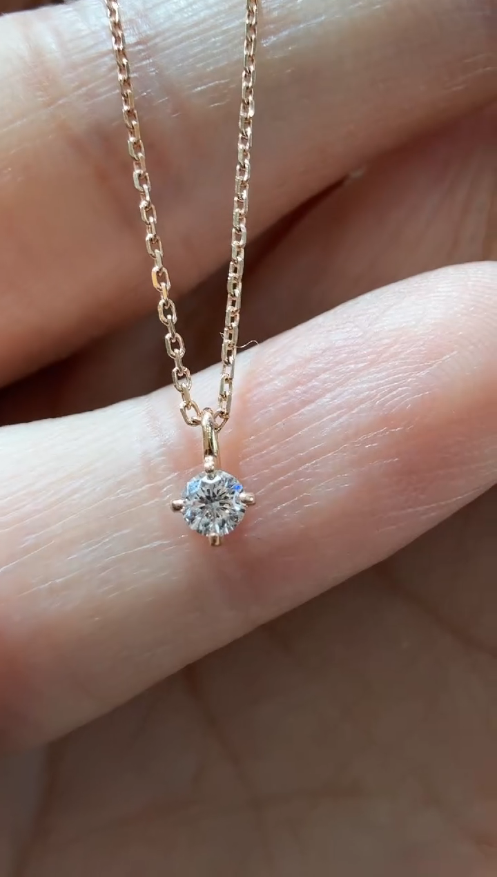 【闪购商品】钻石项链18K金镶嵌18K金钻石项链