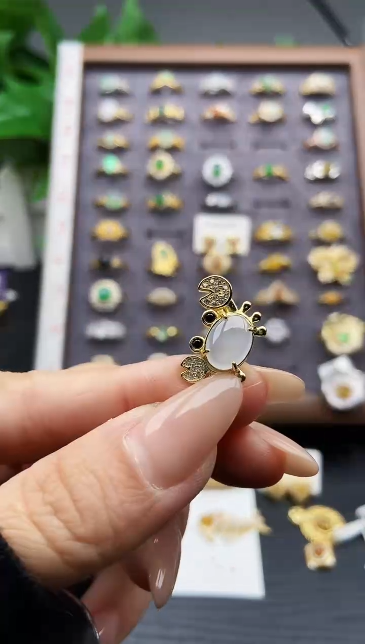 银S925镶嵌戒指翡翠12