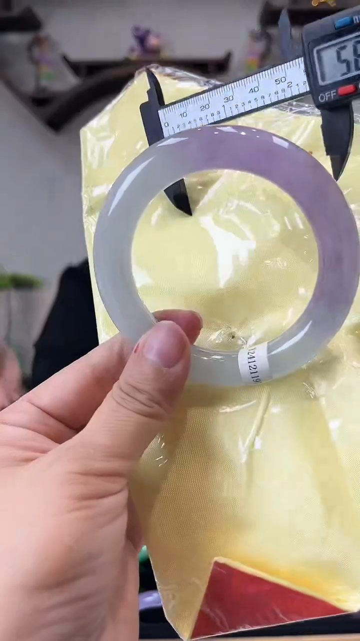 【闪购商品】砖雕闪94 圈口59.2 独货手镯