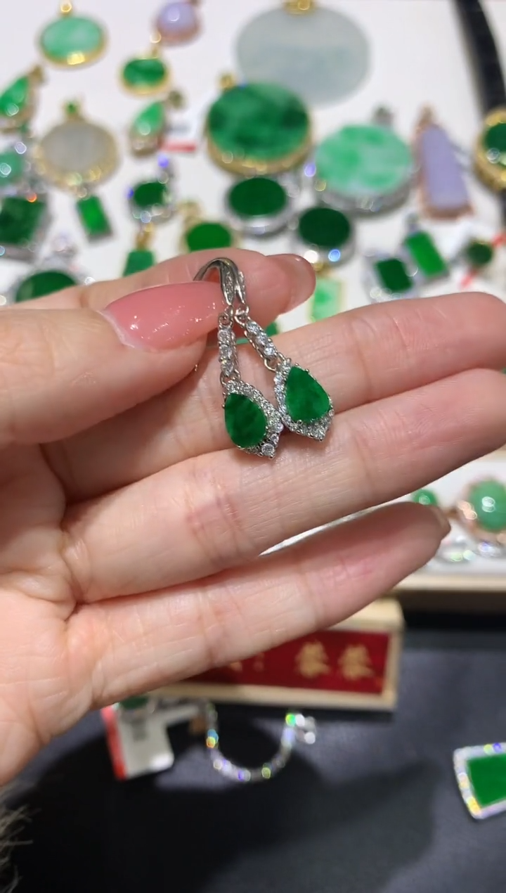 【闪购商品】翡翠吊坠(不含链)银S925镶嵌17多人多样性随机发货1件