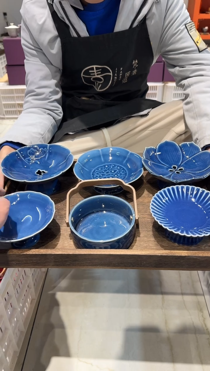 瓷片陶微瑕商品 介意勿拍 【带托盘】