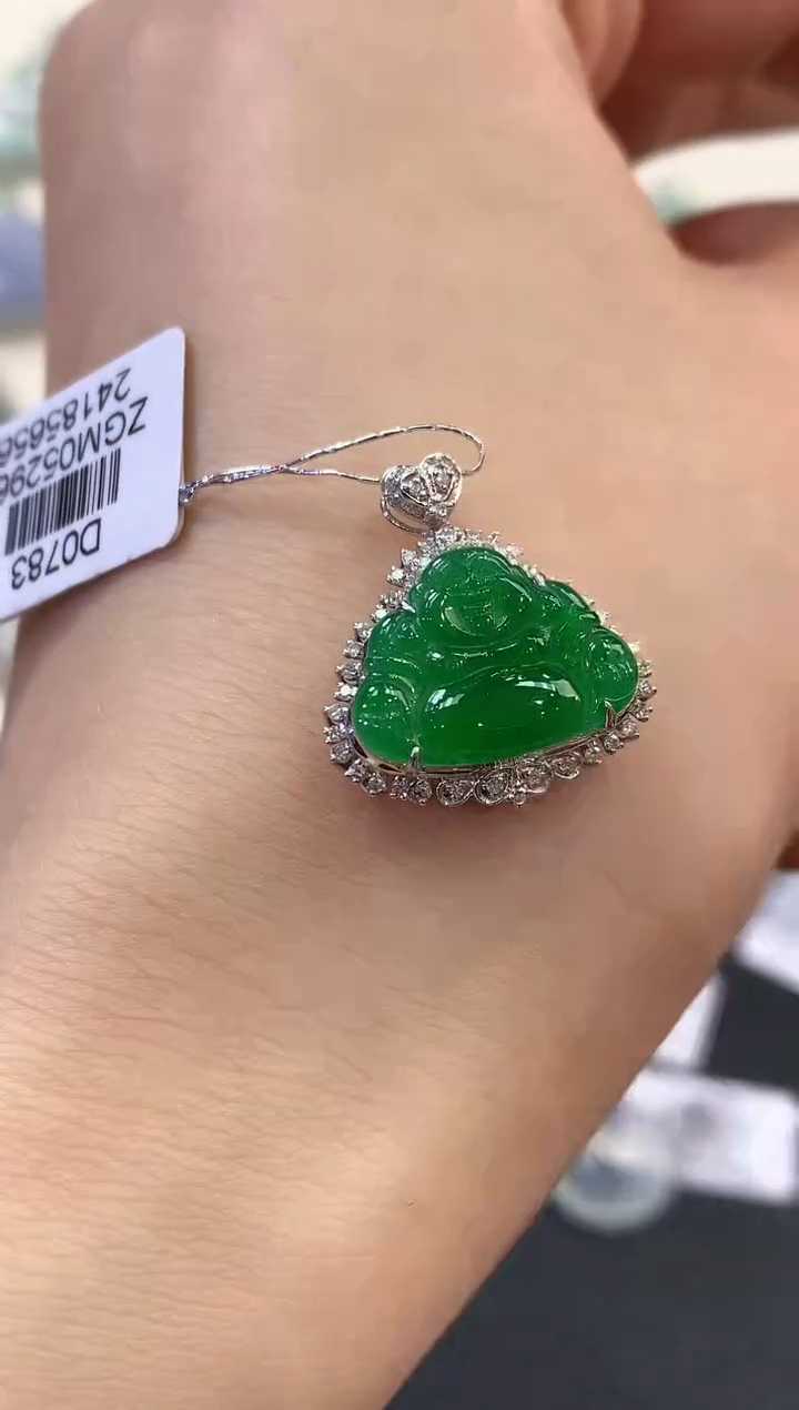 【闪购商品】翡翠吊坠(不含链)18K金镶嵌B133多样性一件发货