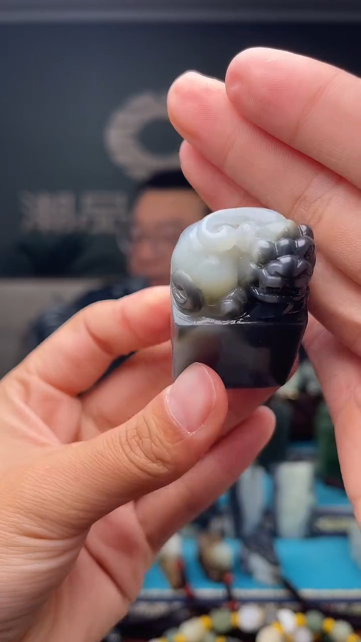 未镶嵌和田玉挂件1