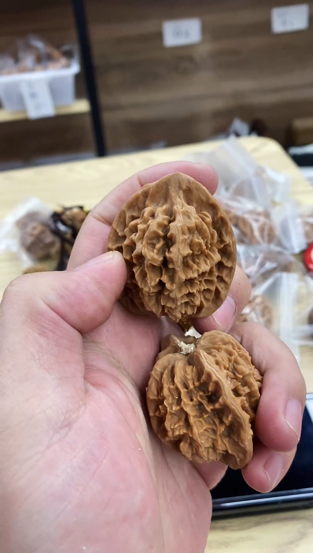 把件核桃#42344帝王狮子头原生态山地果