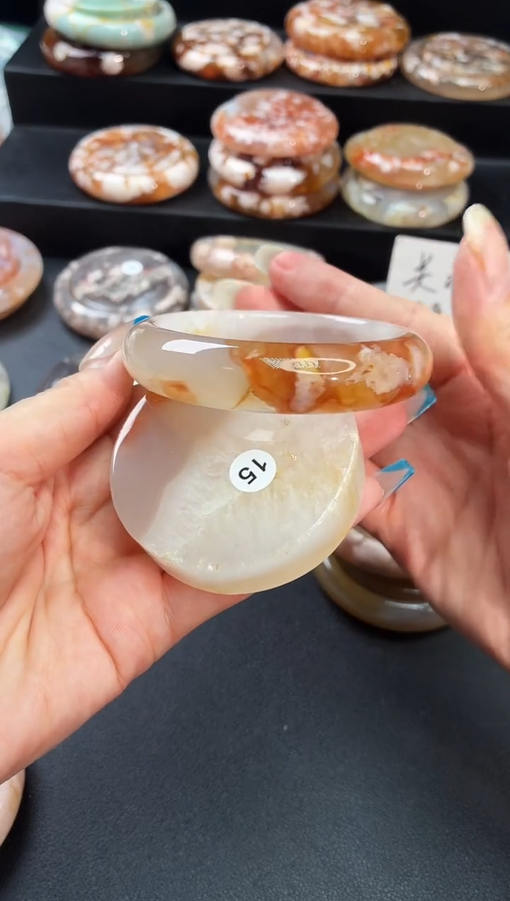 手镯玛瑙/玉髓未镶嵌石英质玉58圈57/58带(赠送镯心)